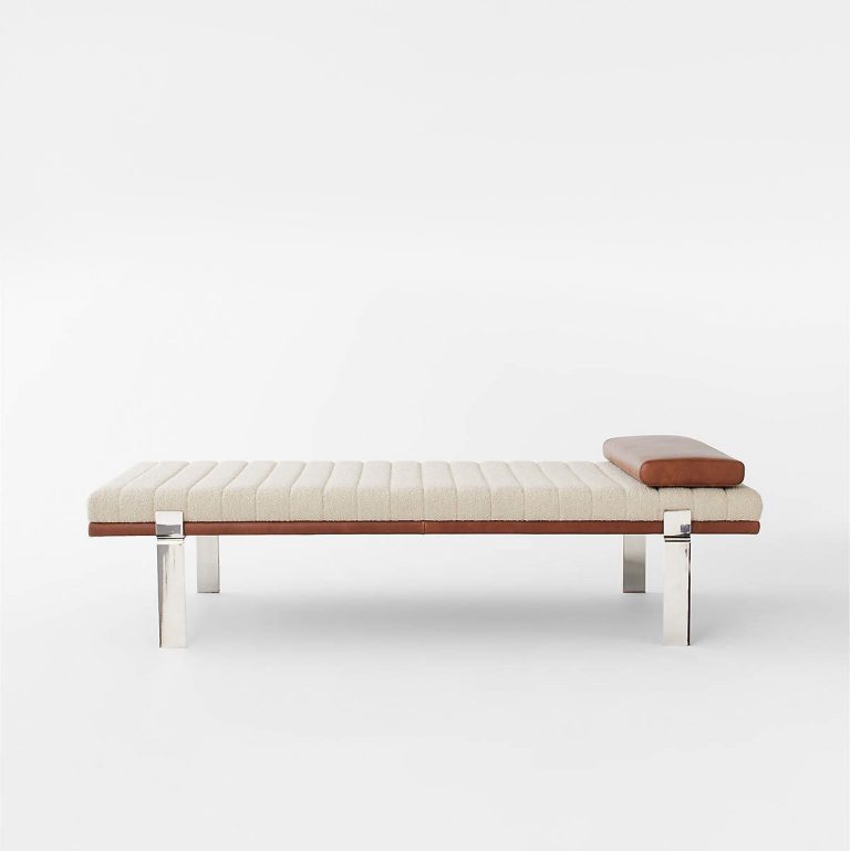 Canale Boucle Chaise Lounge