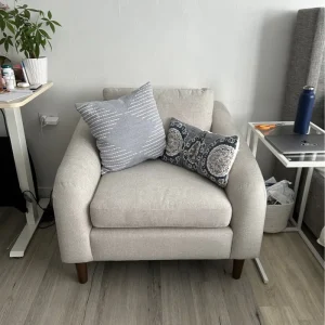 Ledger Armchair photo review