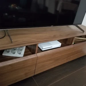 Jasper Media Console photo review