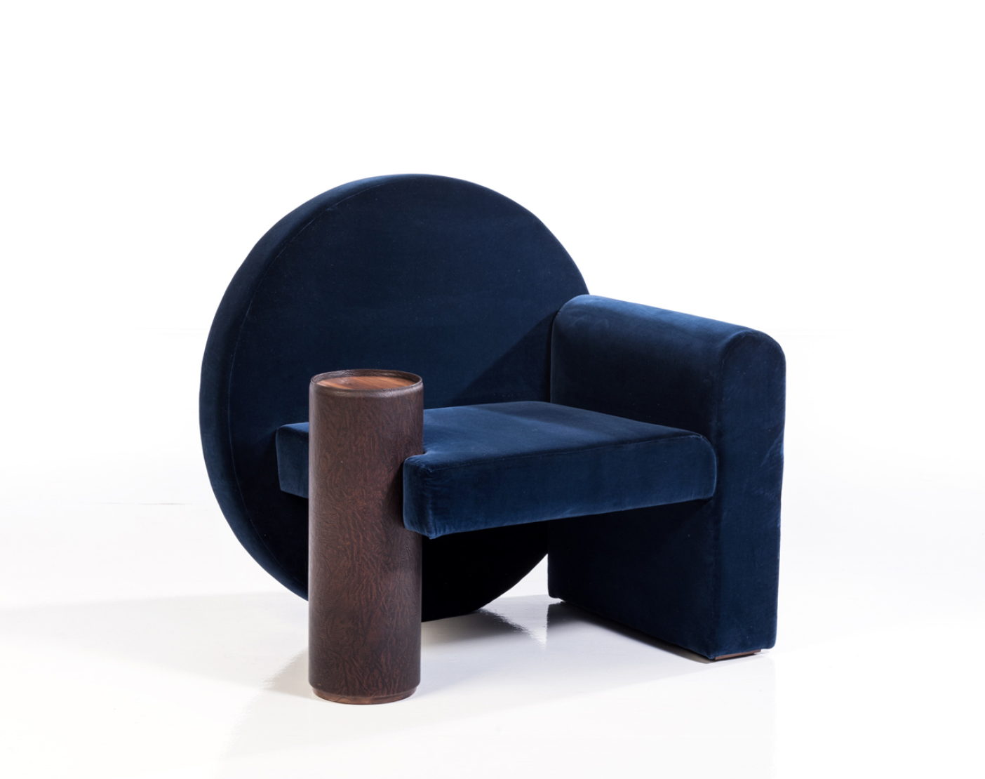 pool-lea-padovani-fauteuil-valsuasa_83410_5b7c299814625
