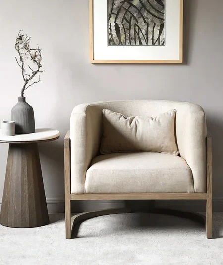 Kleo Armchair