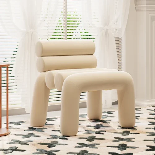 Luis Velvet Chair
