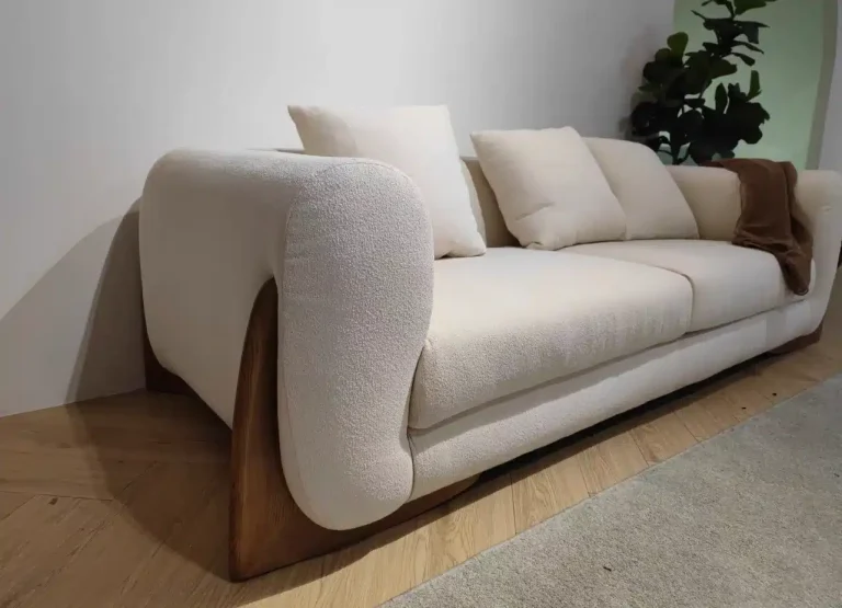 Garunar Boucle Sofa photo review