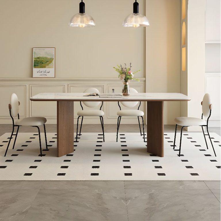 Moli Dining Table