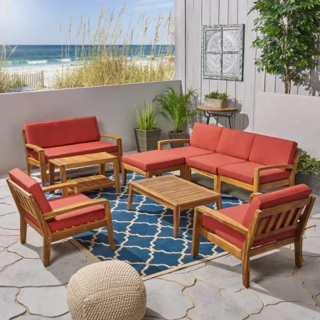 Charm your guests at your next outdoor get-together with our seven-piece sectional sofa set. With plenty of space for every person