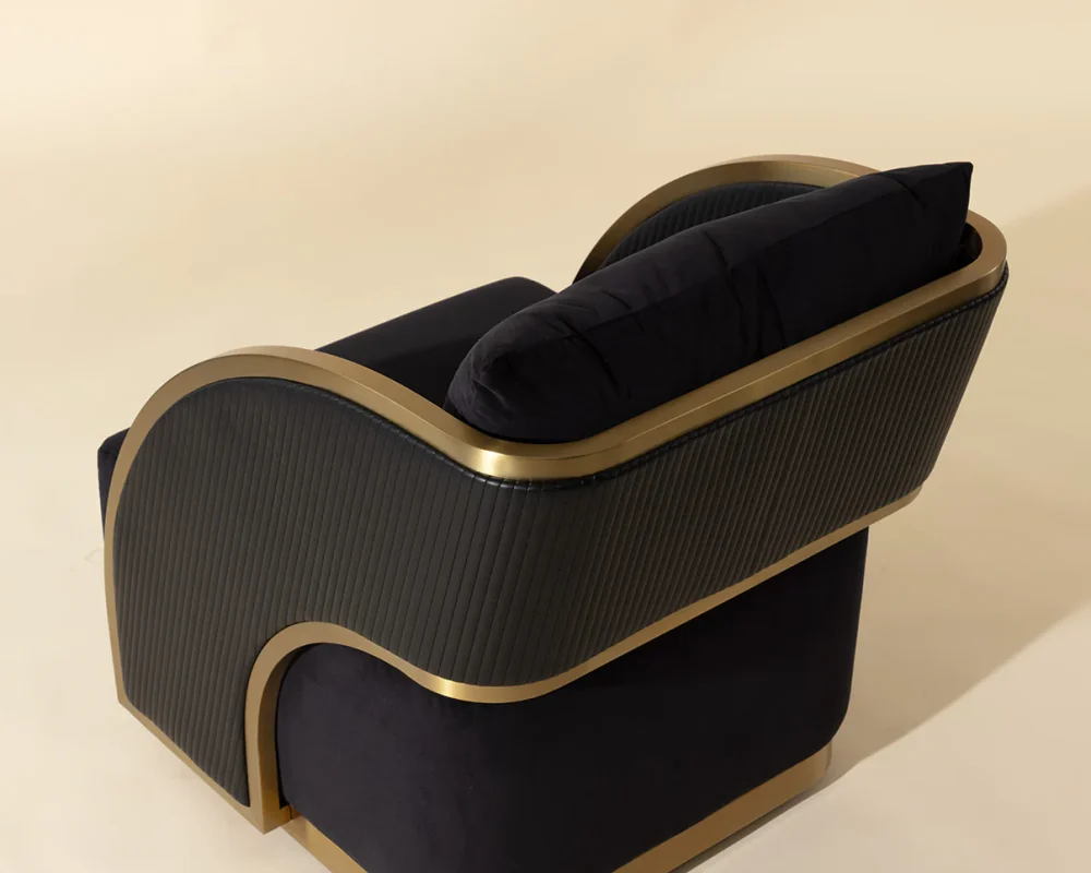 Specta Lounge Chair - Image 6