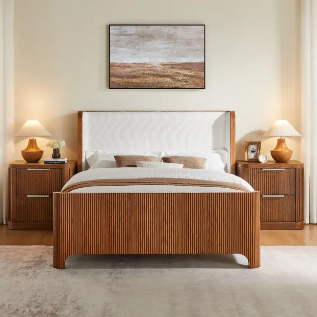 The Marlowe Vintage Flute Bed