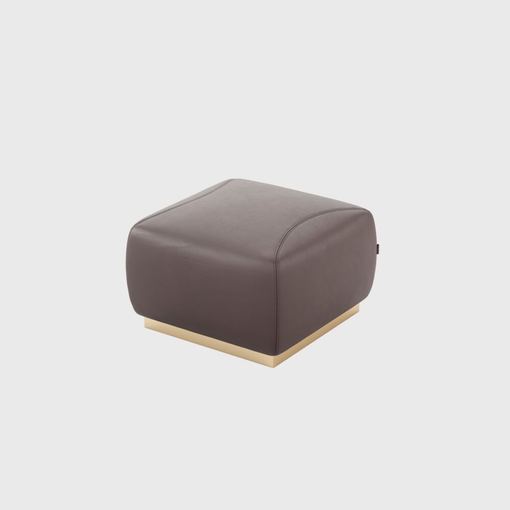 Sharjah Mike pouf - Image 2