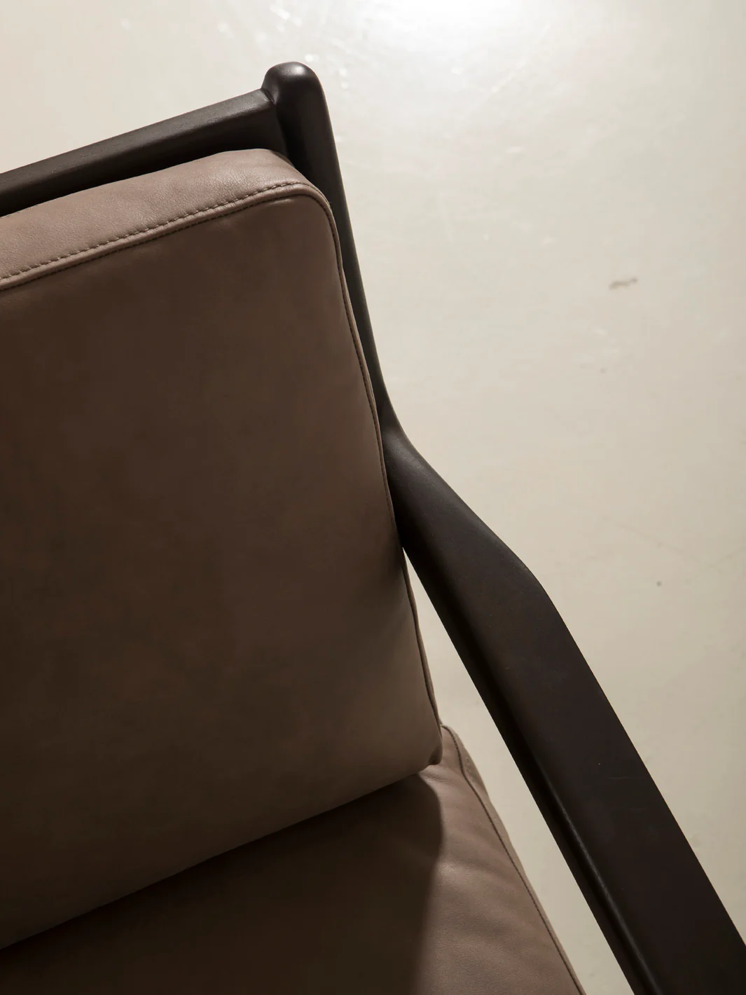 Vintage Armchair - Image 6