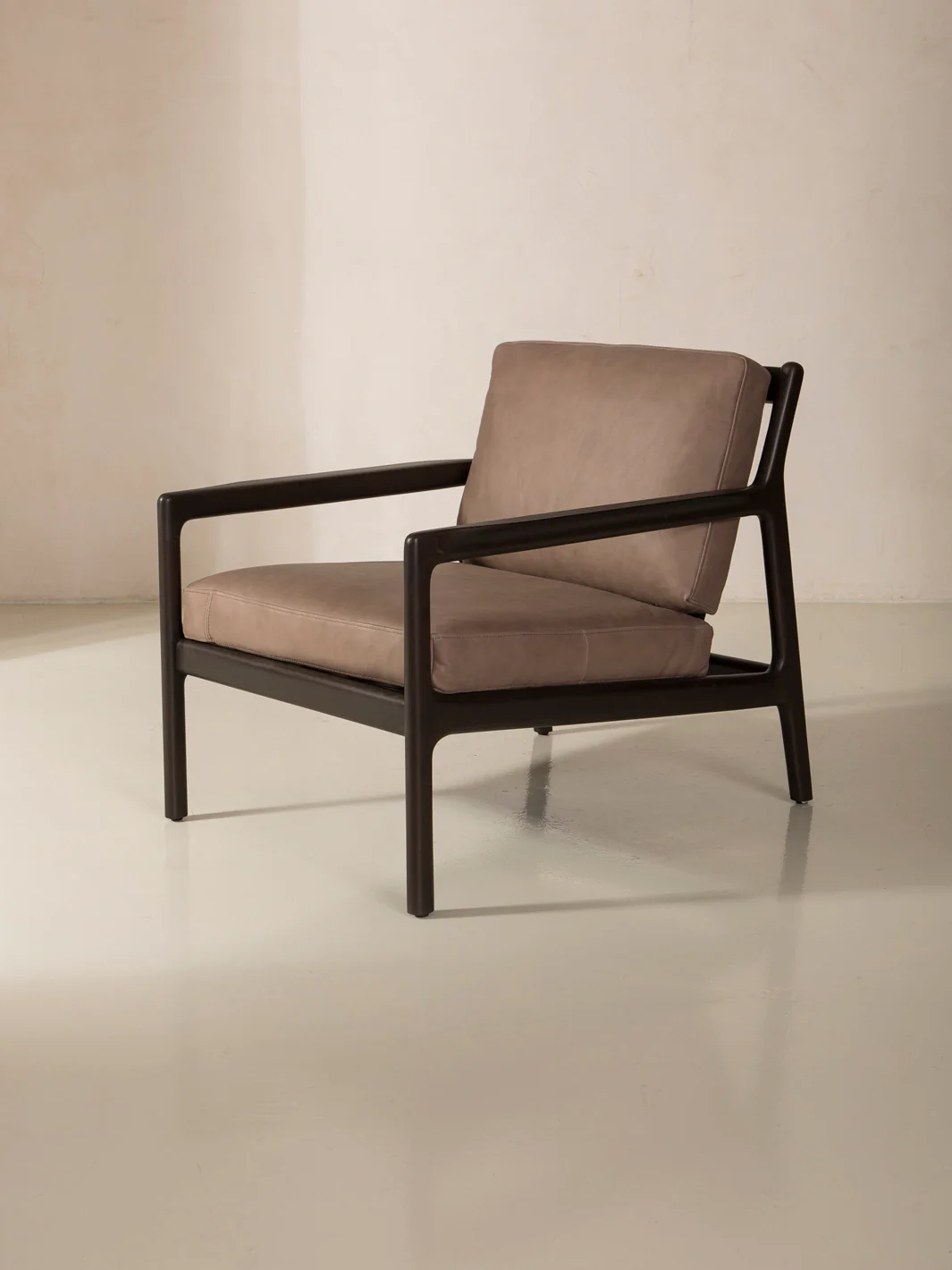 Vintage Armchair - Image 4