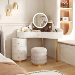 Dereck Makeup Vanity Set