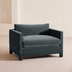 Ashford Loveseat